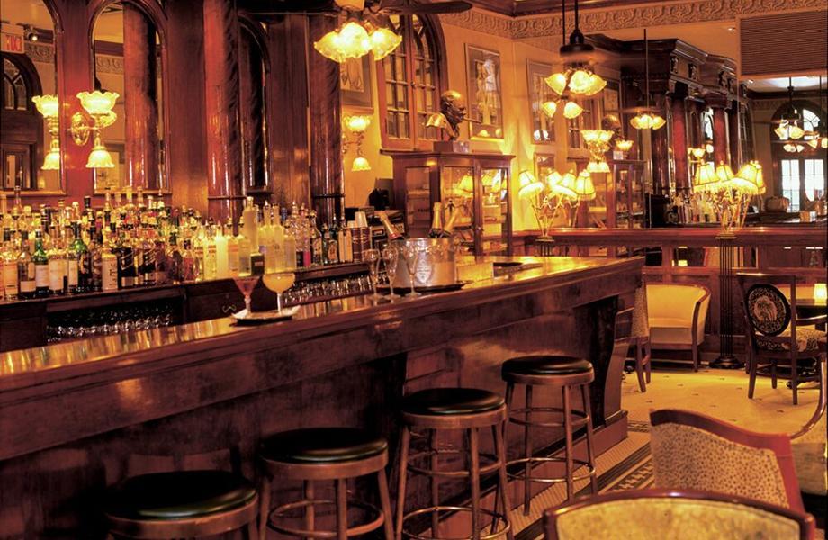 Arnauds-NewOrleans-USA-03
